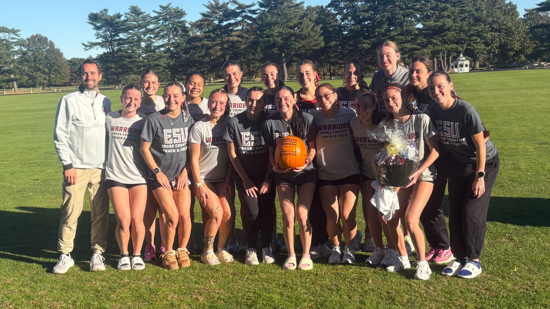 26WXC - Team photo at Adelphi