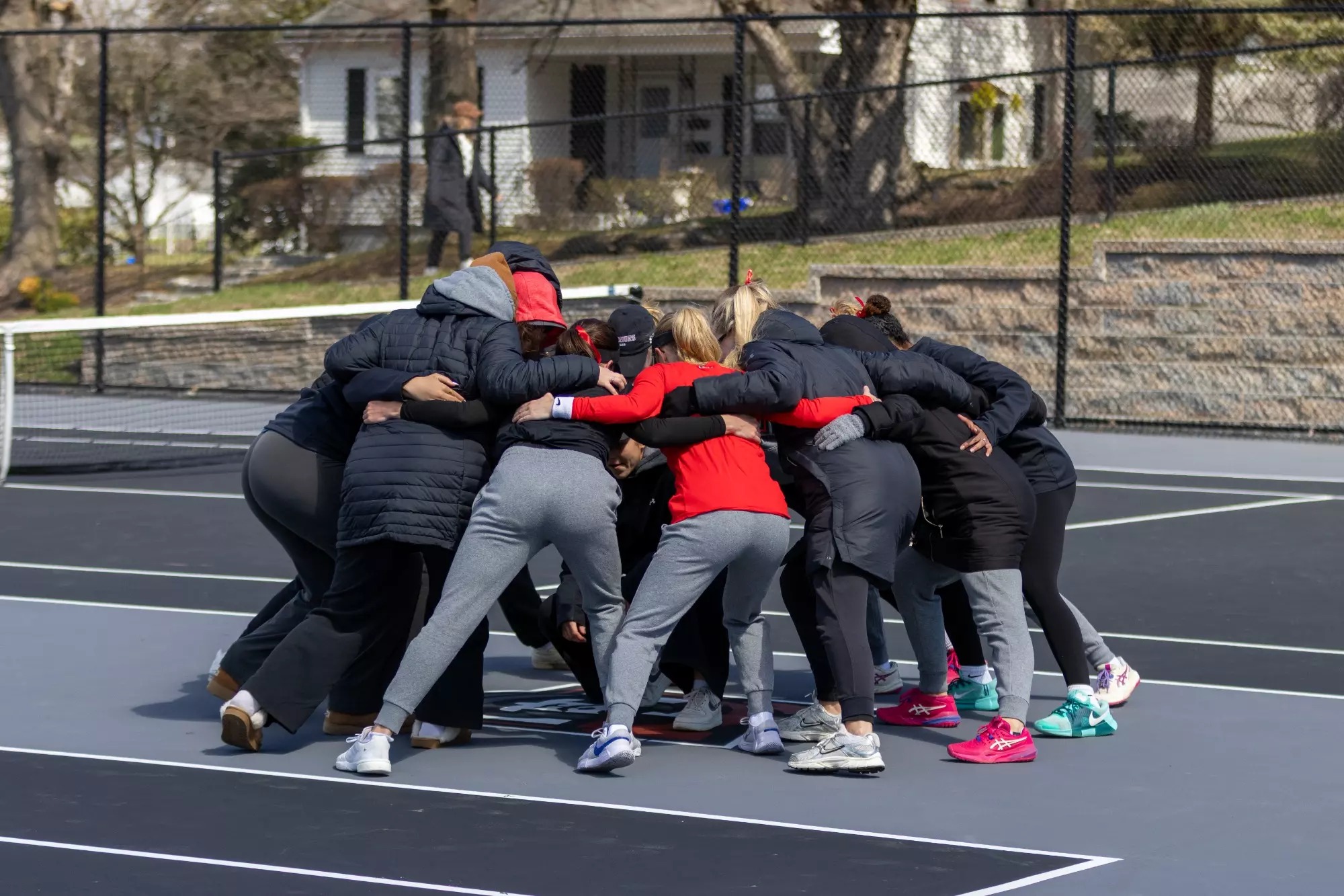 Women's Tennis Huddle
