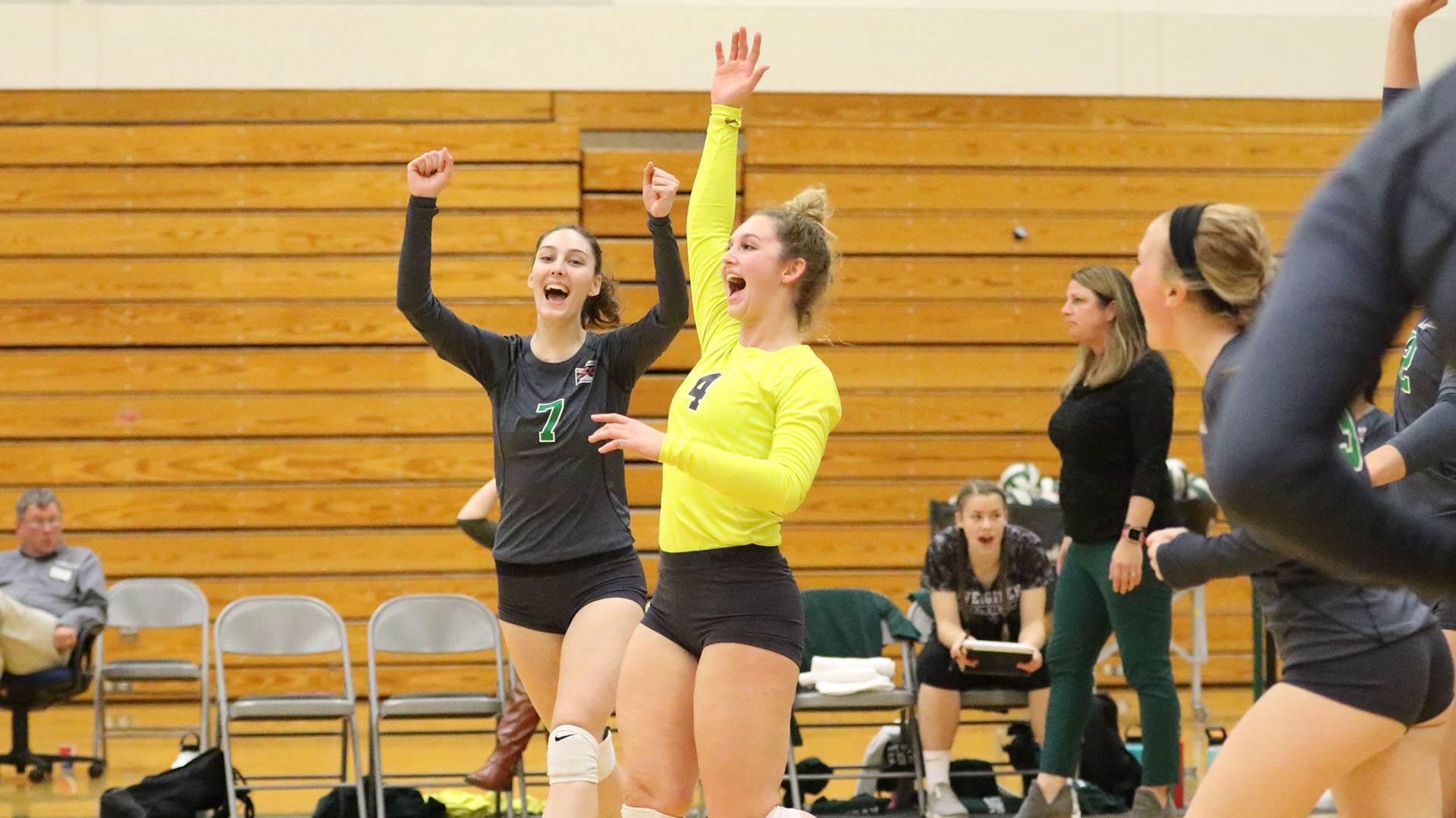 Alexis Garrison Women's Volleyball Evergreen State College Athletics