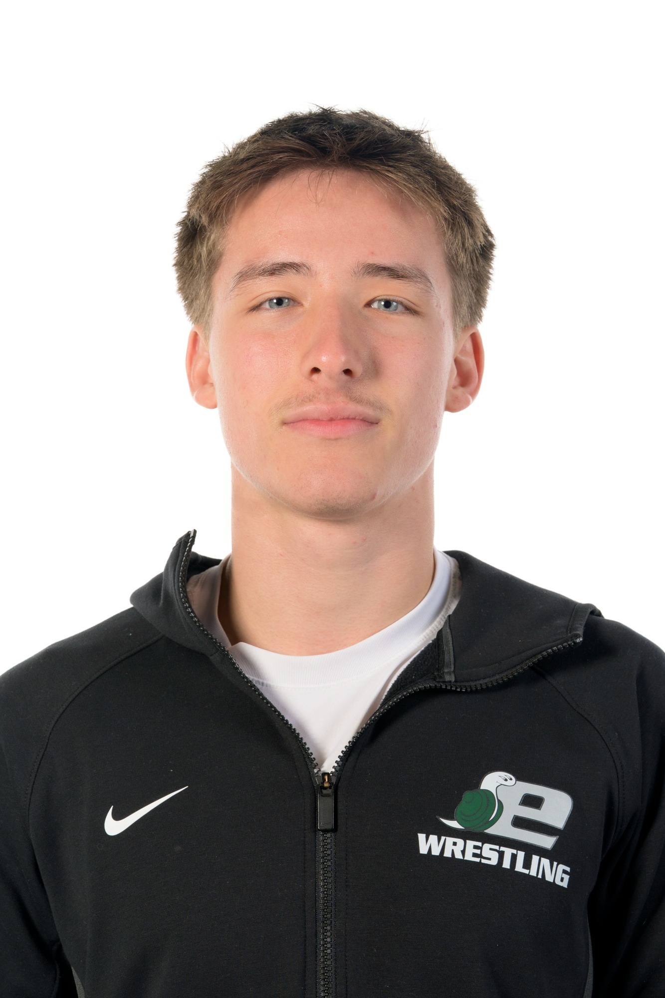 Dillon Le Assistant Coach of The Evergreen State College Women's wrestling team 2025-26