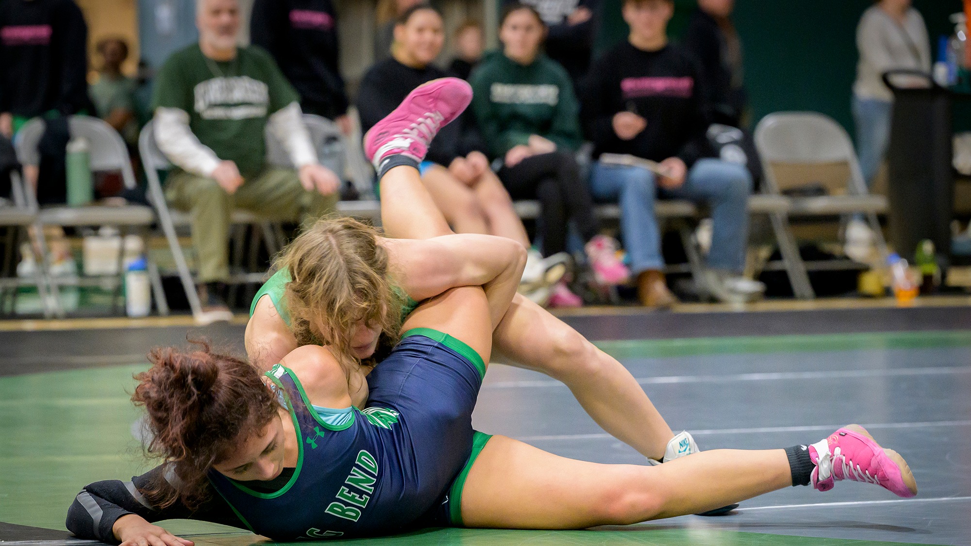 Ellabelle Taylor wrestles for the Geoducks.