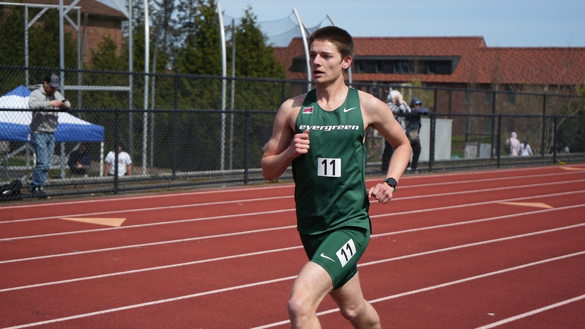 Evan Williams runs for the Geoducks at the UPS Invitational.