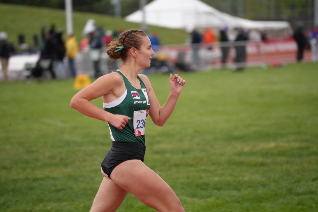 Izabelle Trefts competes in the 5,000-meter race walk at the 2025 NAIA Championships.