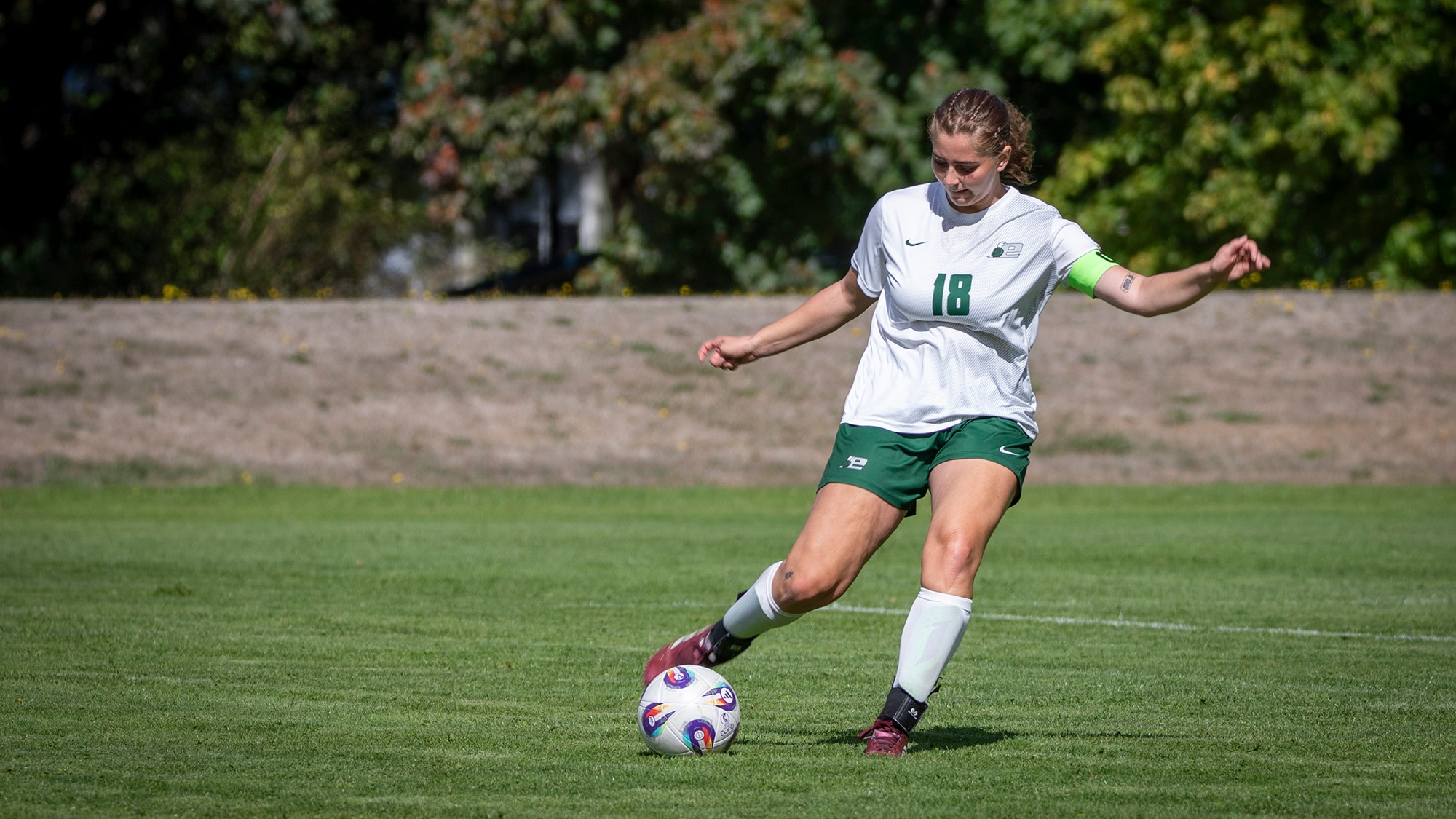 Marty Burton controls the ball for Evergreen.