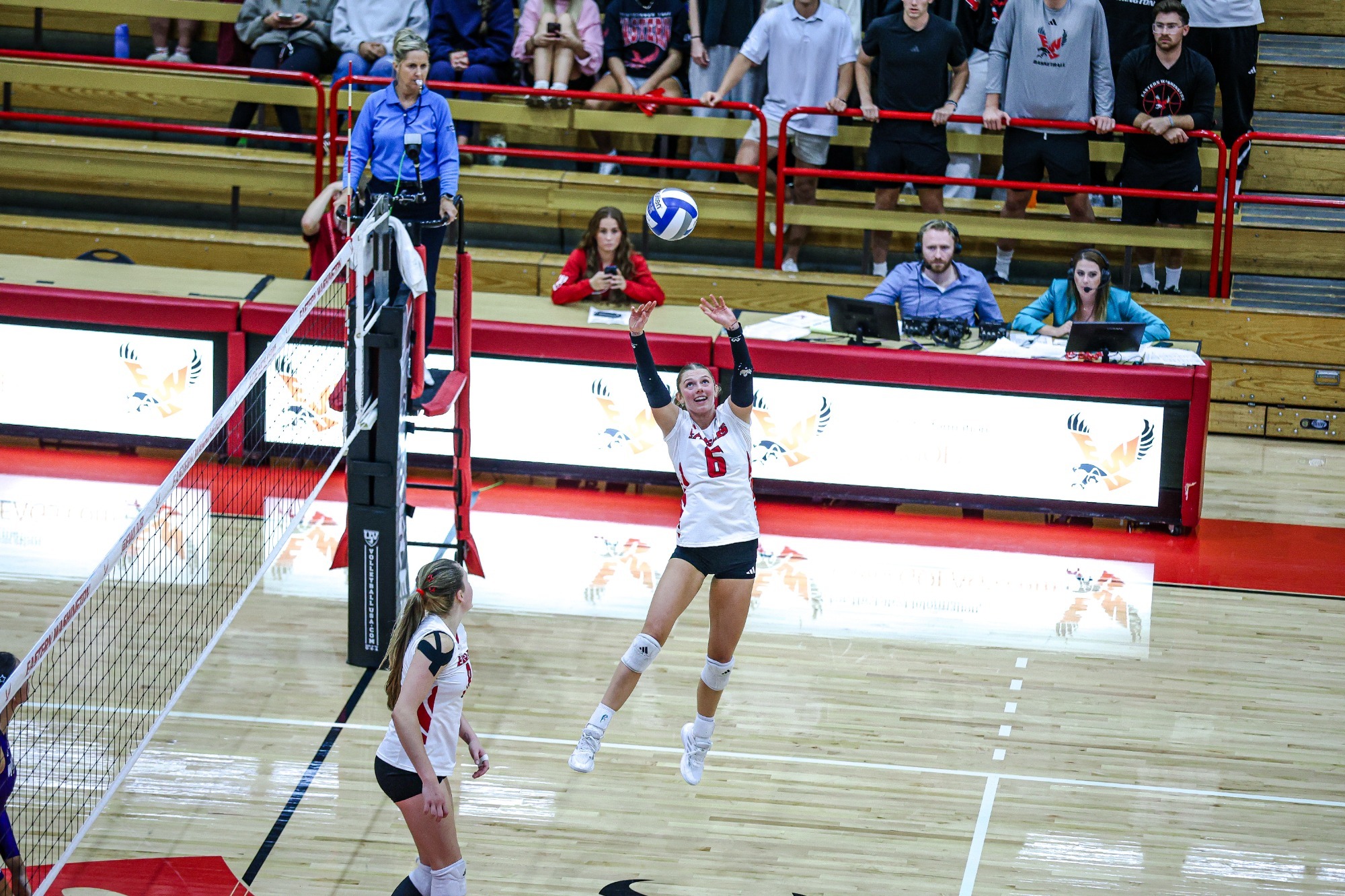 Davenport set vs. Weber St. '26