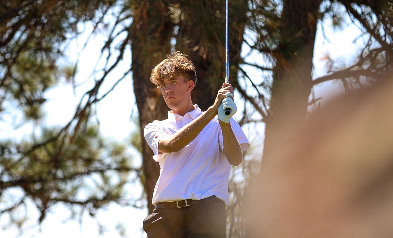 Krauss tee shot at CDA National Invite
