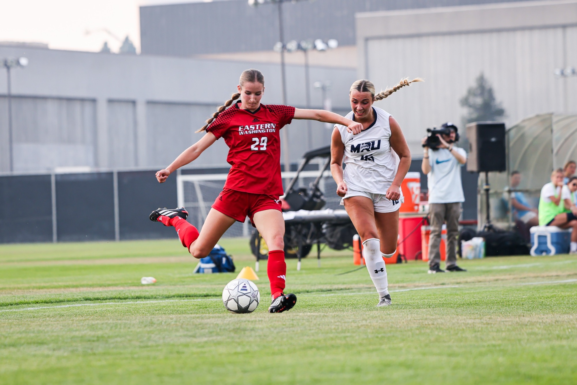 Maya Bossenbrook vs Mount Royal