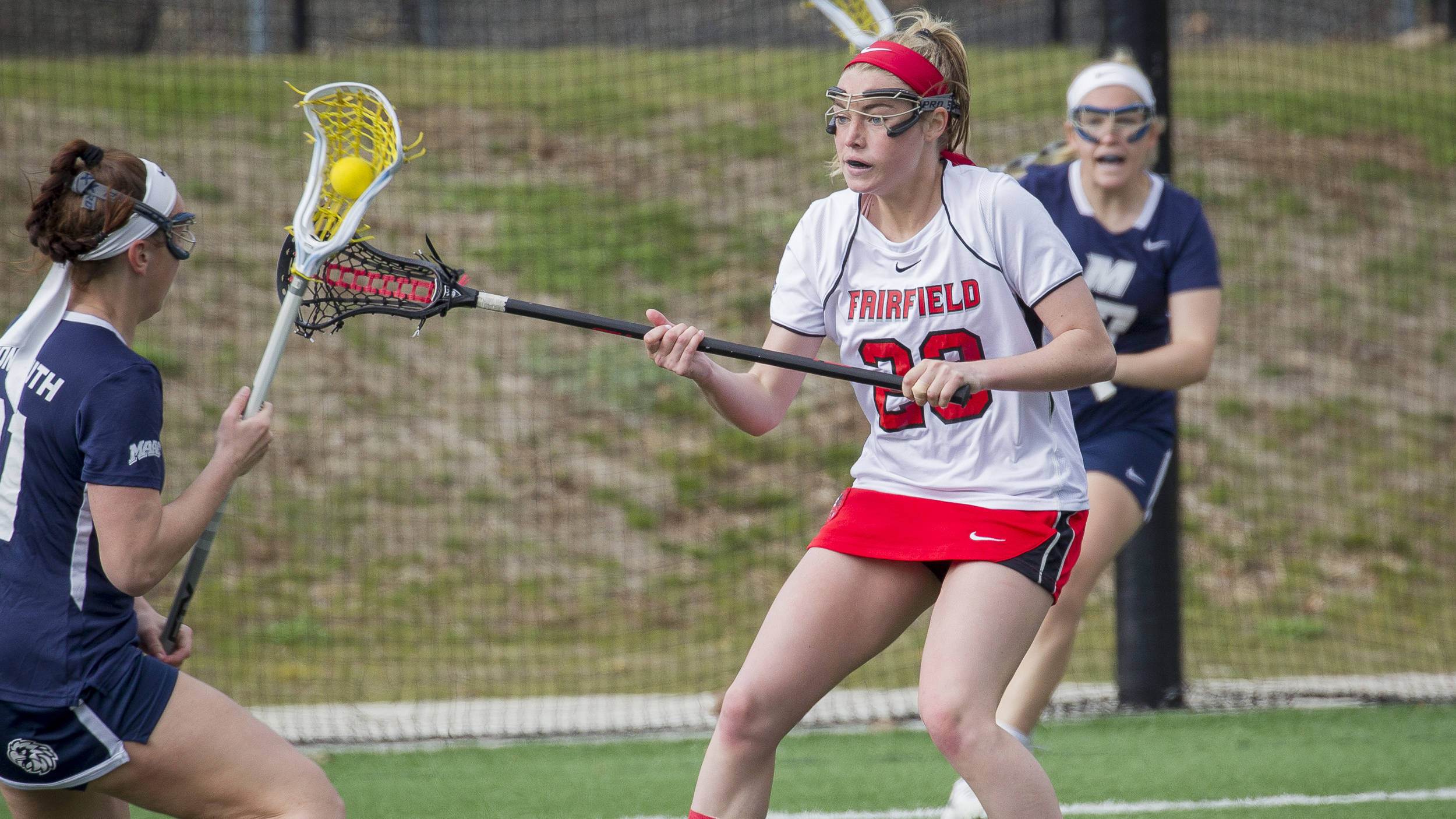 Women's Lacrosse Visits Quinnipiac Under The Lights Fairfield