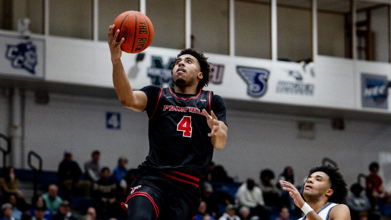 Braden Sparks layup at CCSU