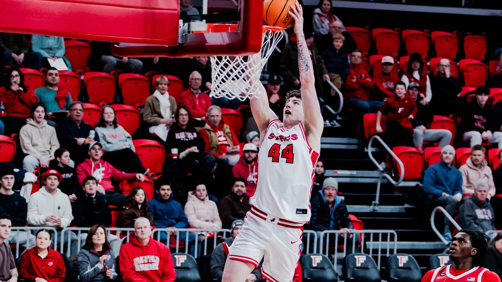 Declan Wucherpfennig dunk vs Marist