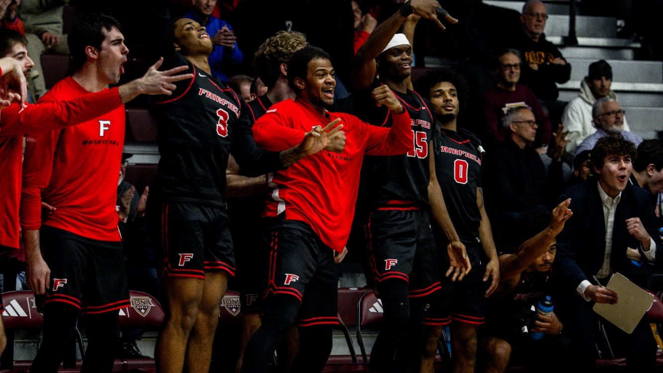 Bench Celebration at Iona
