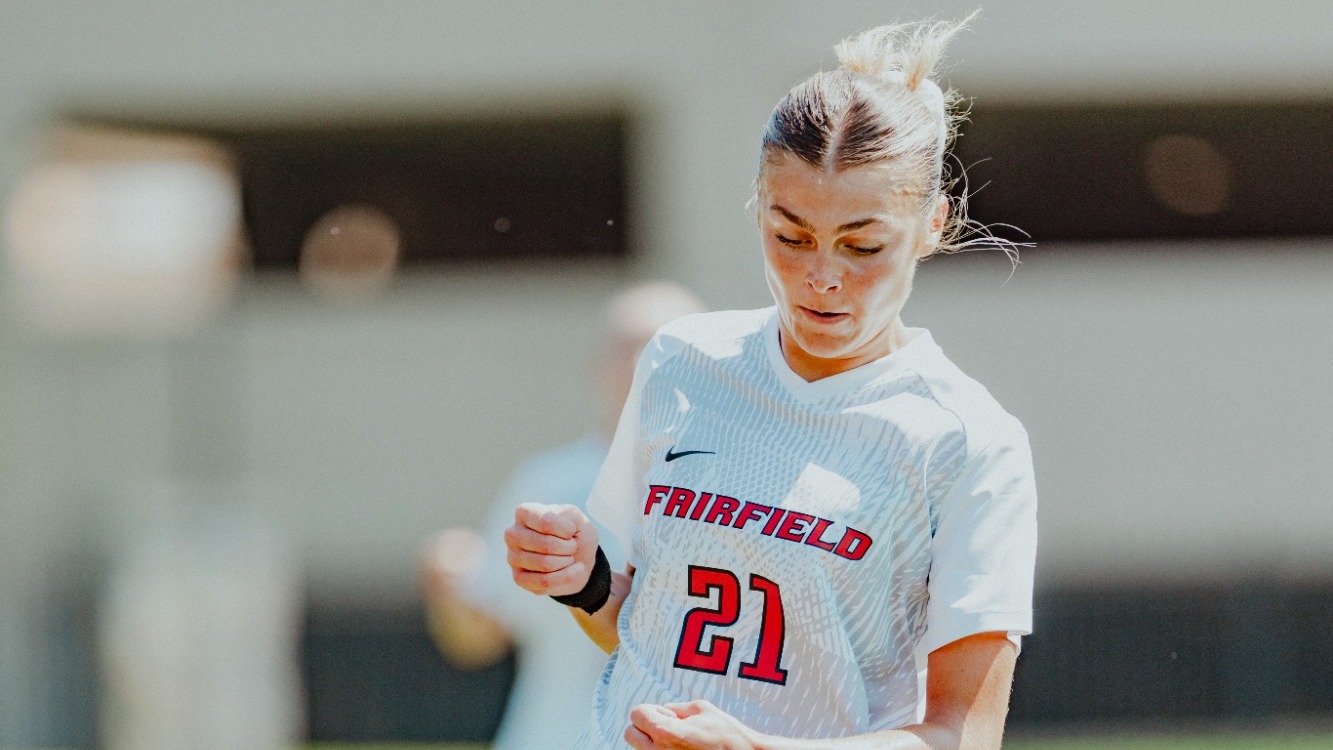 Moser with the ball against Rutgers