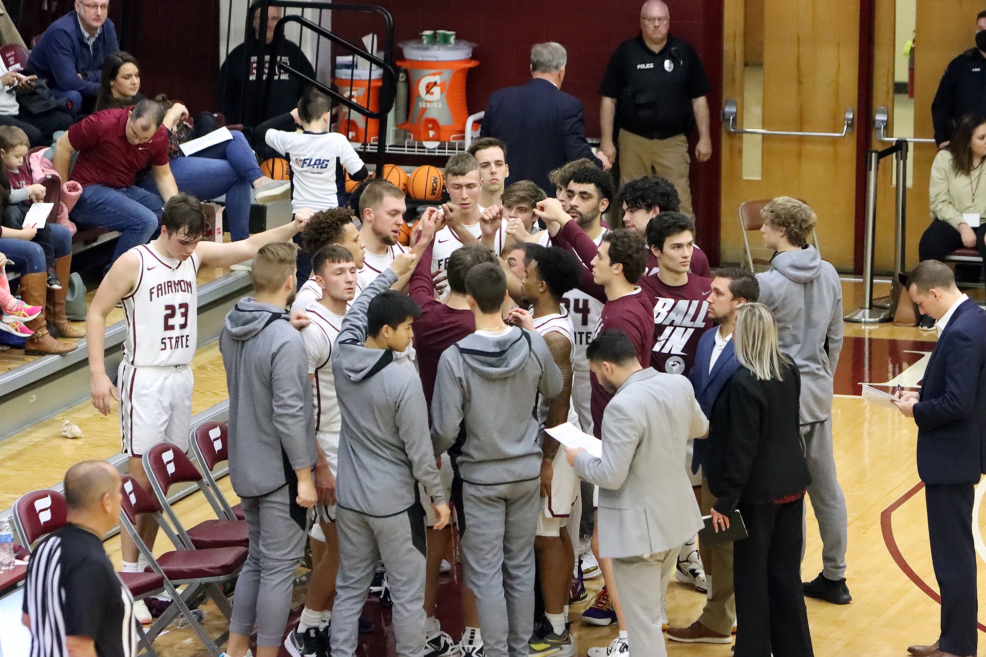 Fairmont State Men’s Basketball Rolls Past Penn State Greater Allegheny