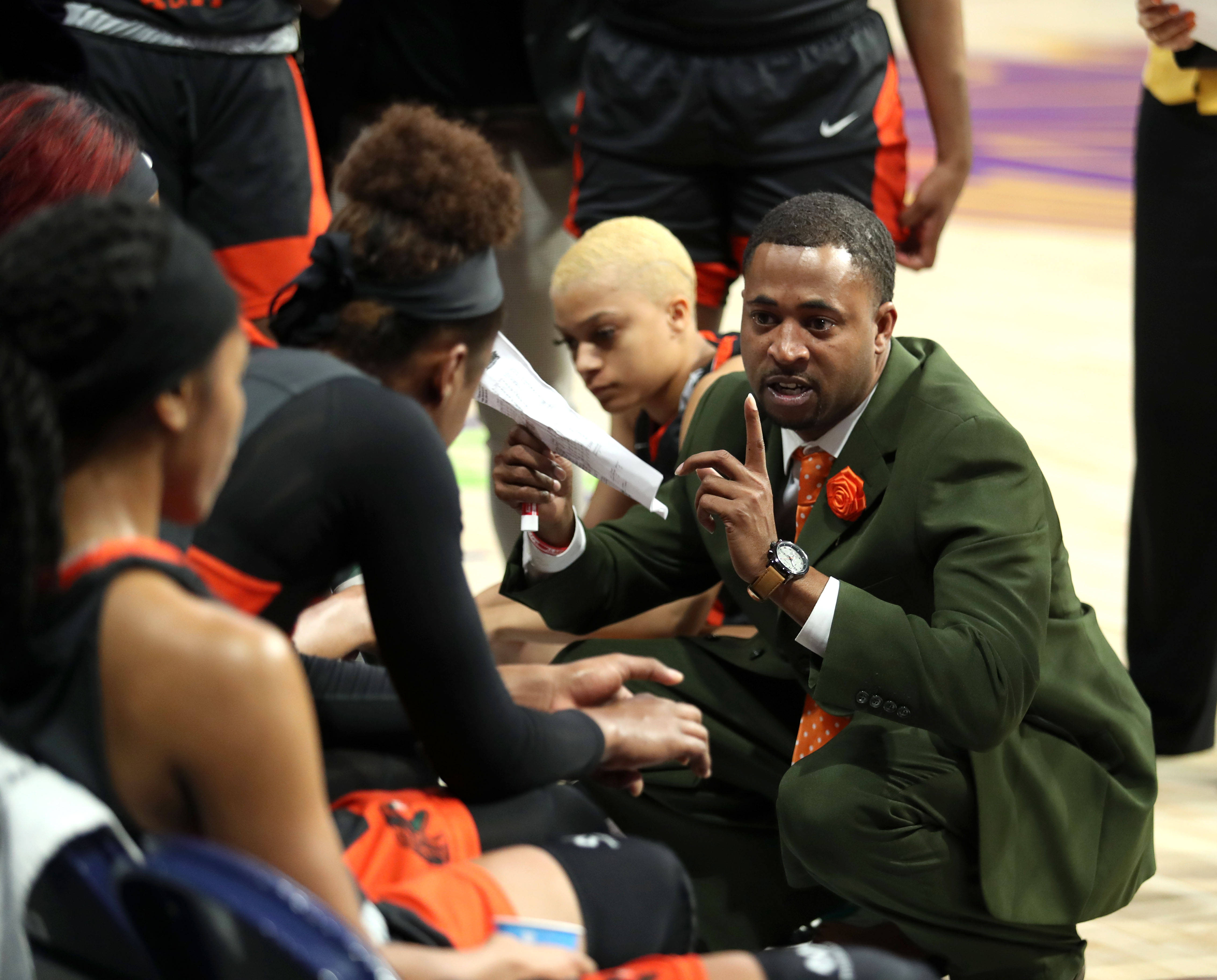 FAMU Drops Heartbreaker To Gamecocks, 7066 Florida A&M