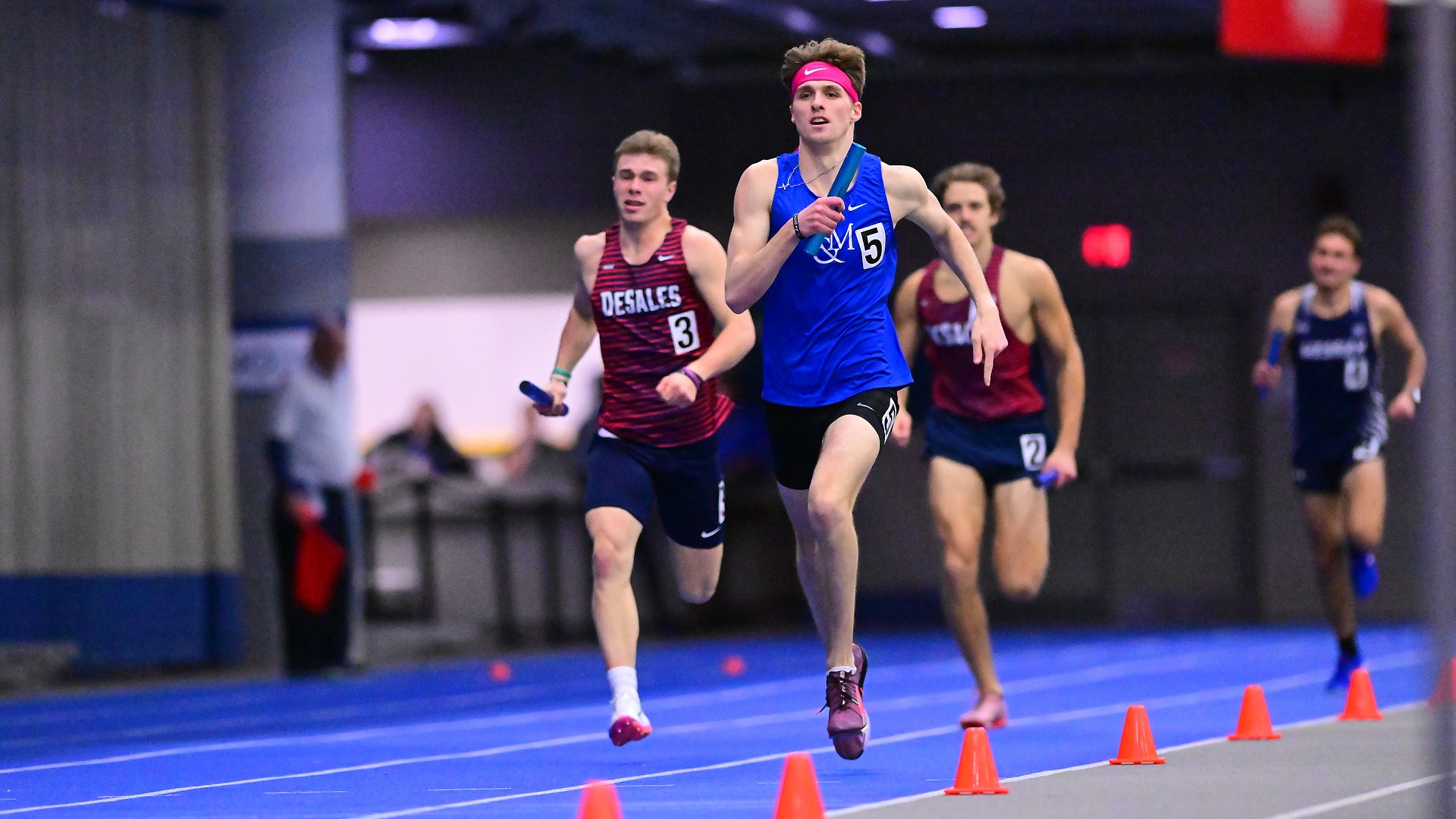 Zach Houff 4x400 relay