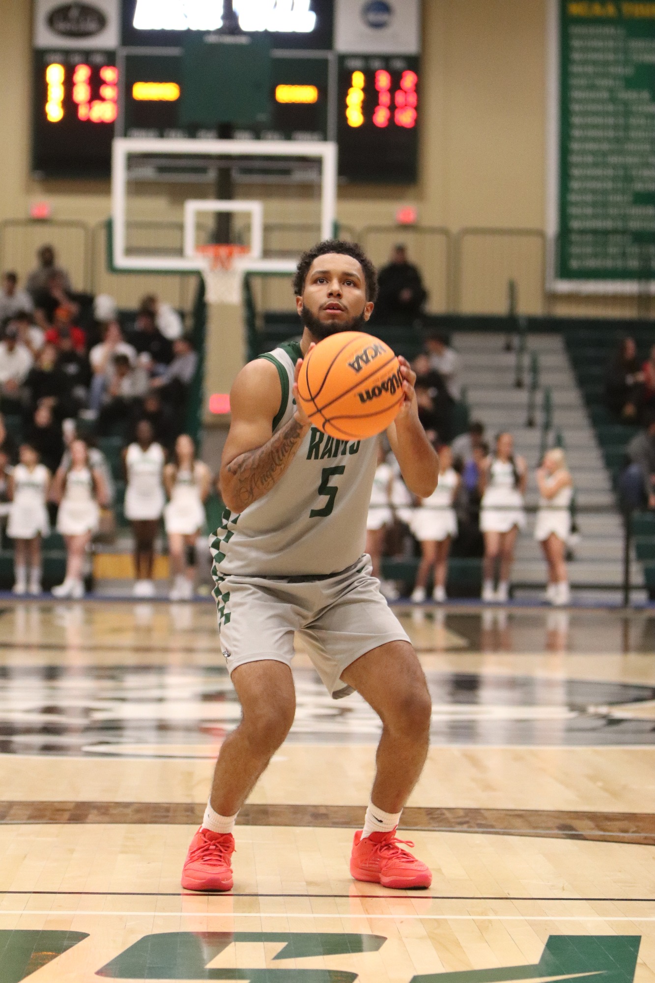 Men's Basketball Outlasts St. Joseph'sLong Island in Overtime