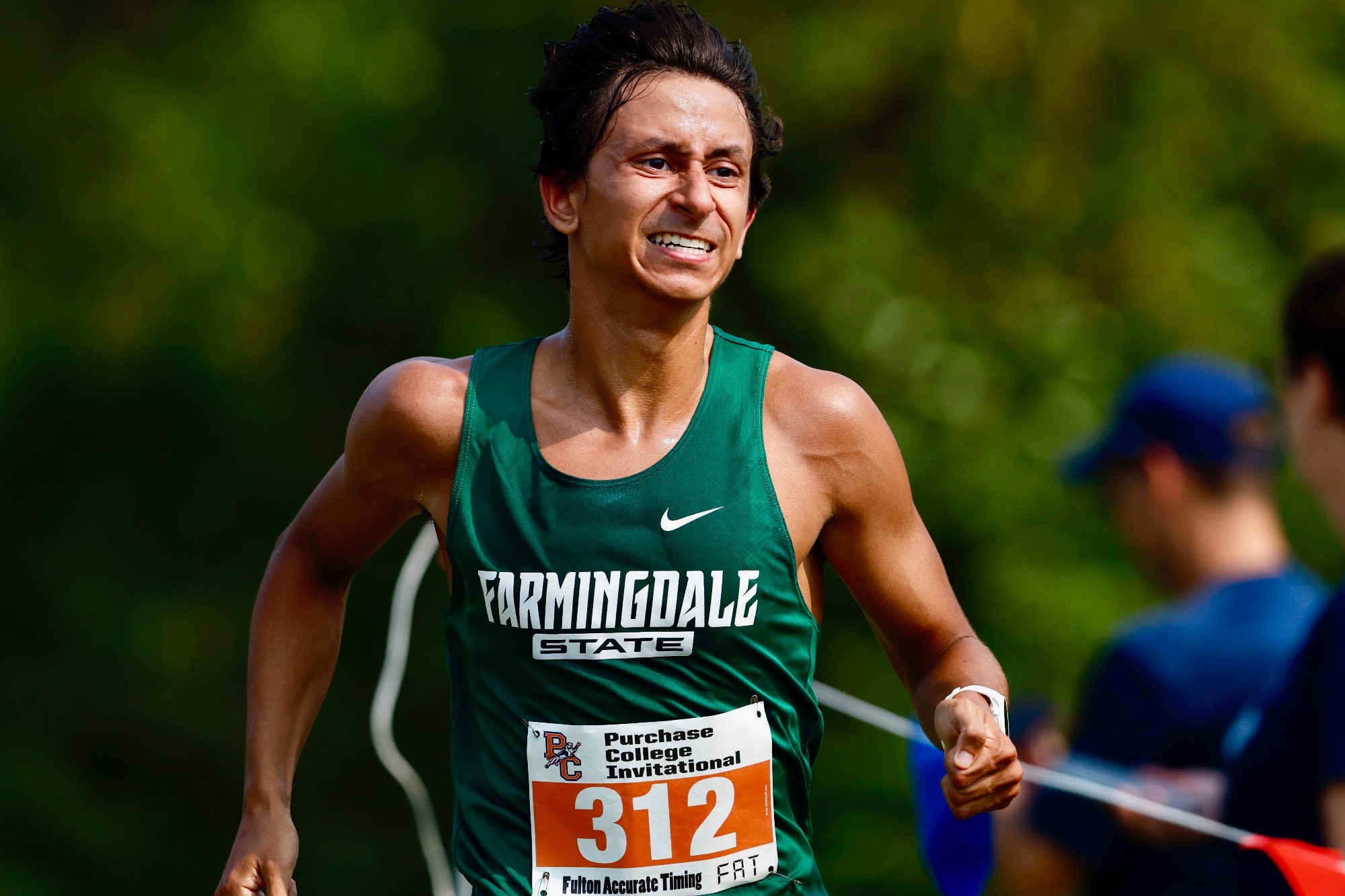 Gabriel Aguilar running at the Purchase College Invitational
