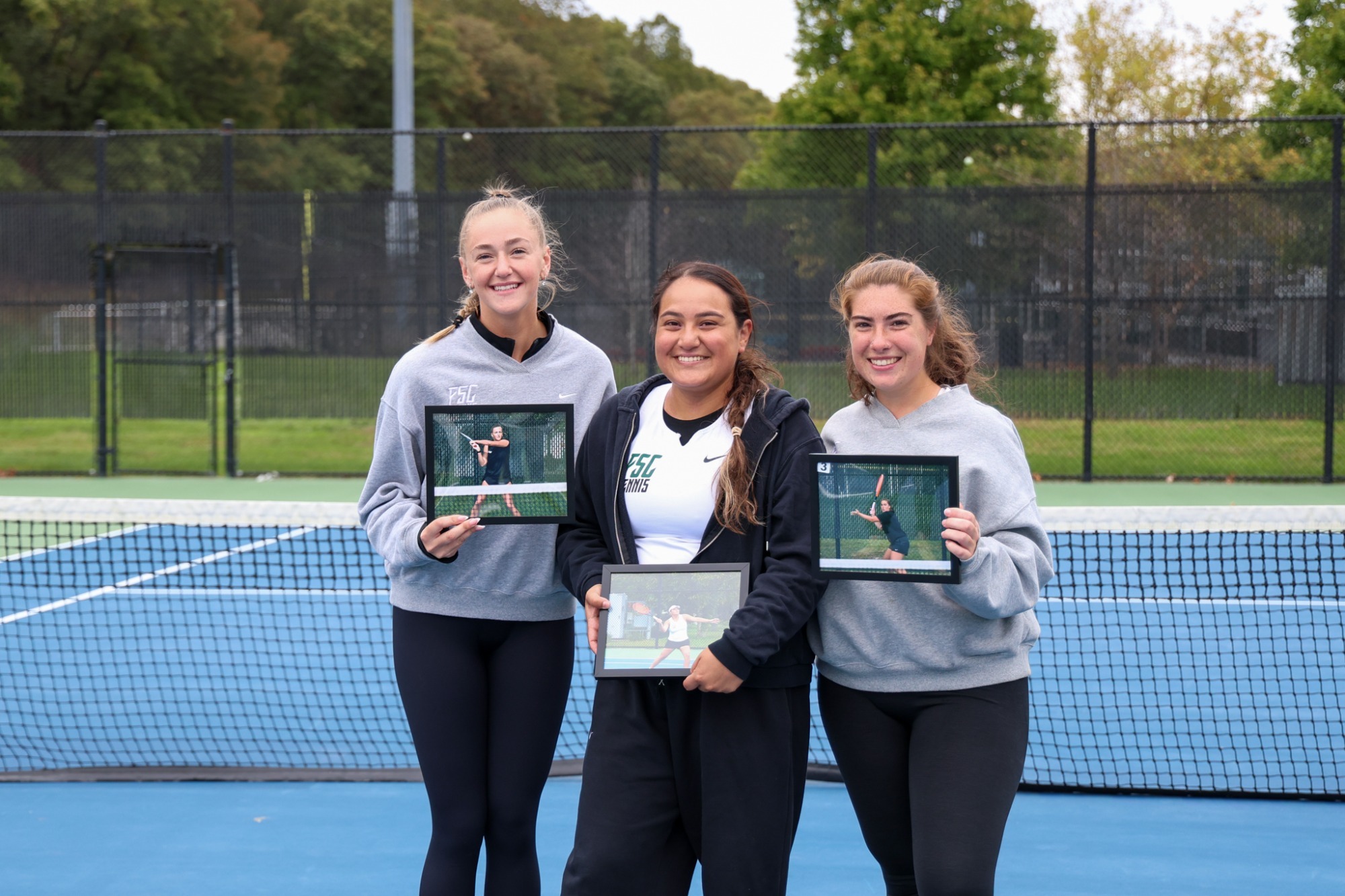 2026 Women's Tennis Senior Day - Seniors with gifts
