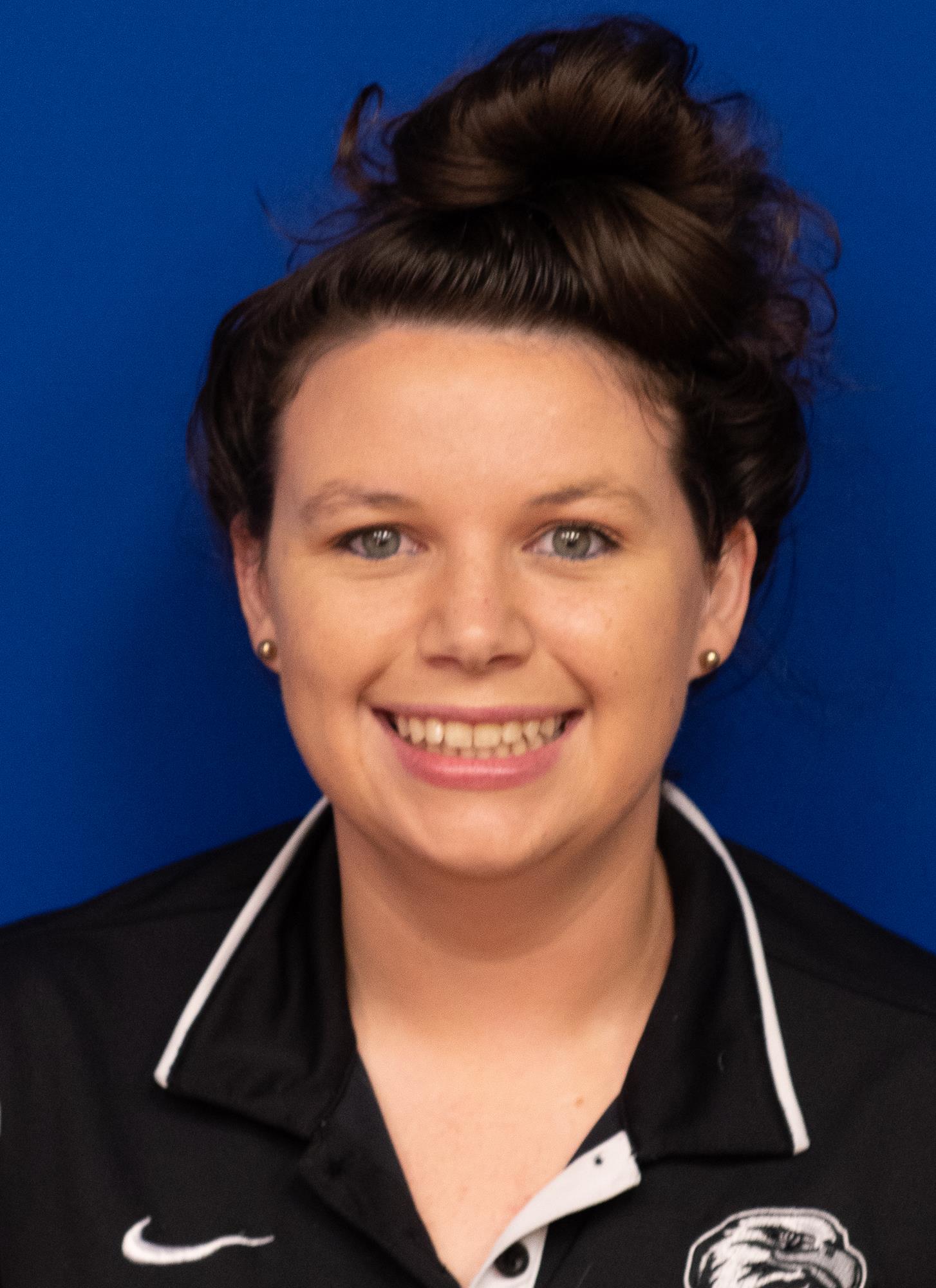 Micah Traw Headshot 20-21