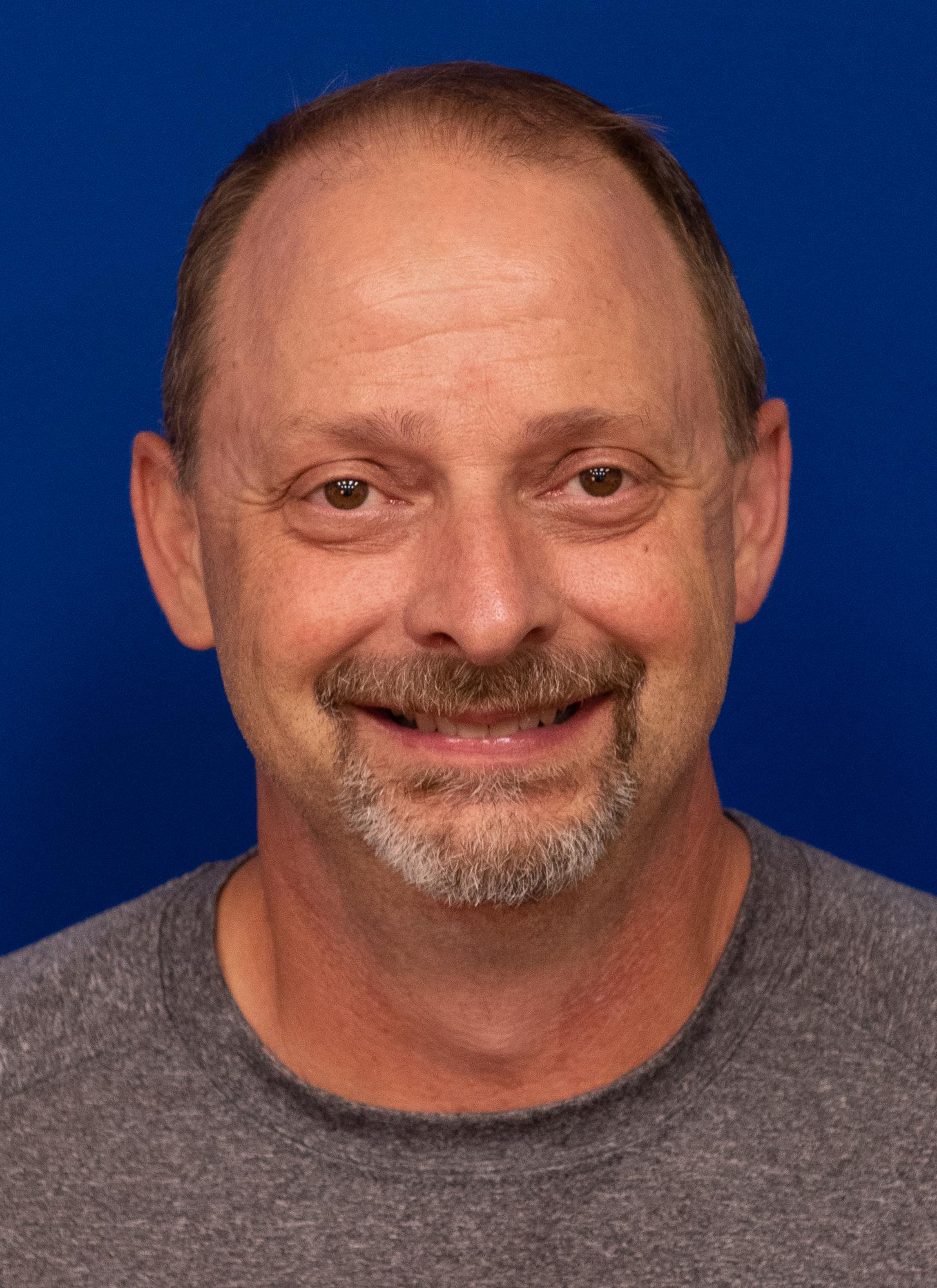 Bob Poling Headshot 20-21