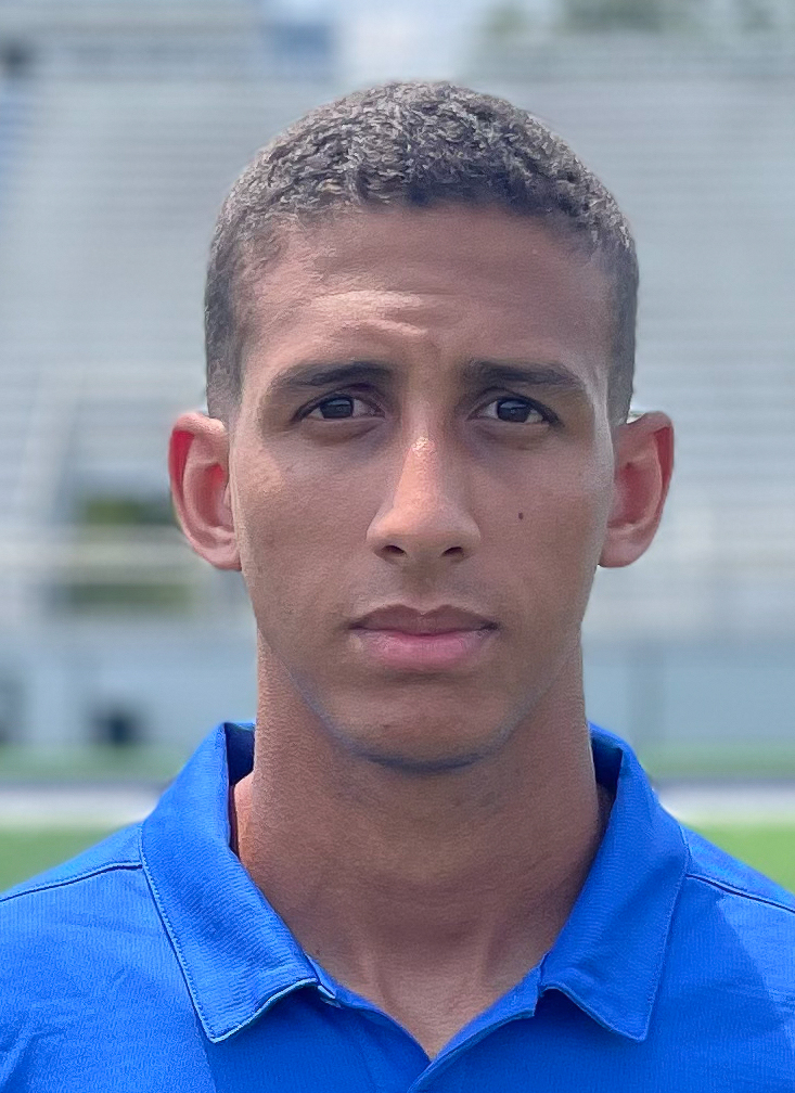 Matheus Mello Headshot 21
