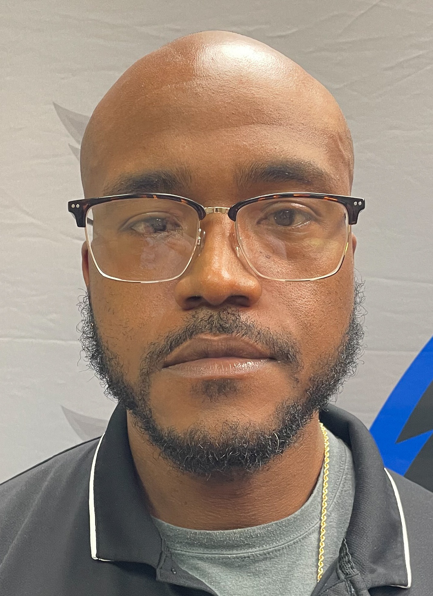 Ty Hardnett Headshot 22-23