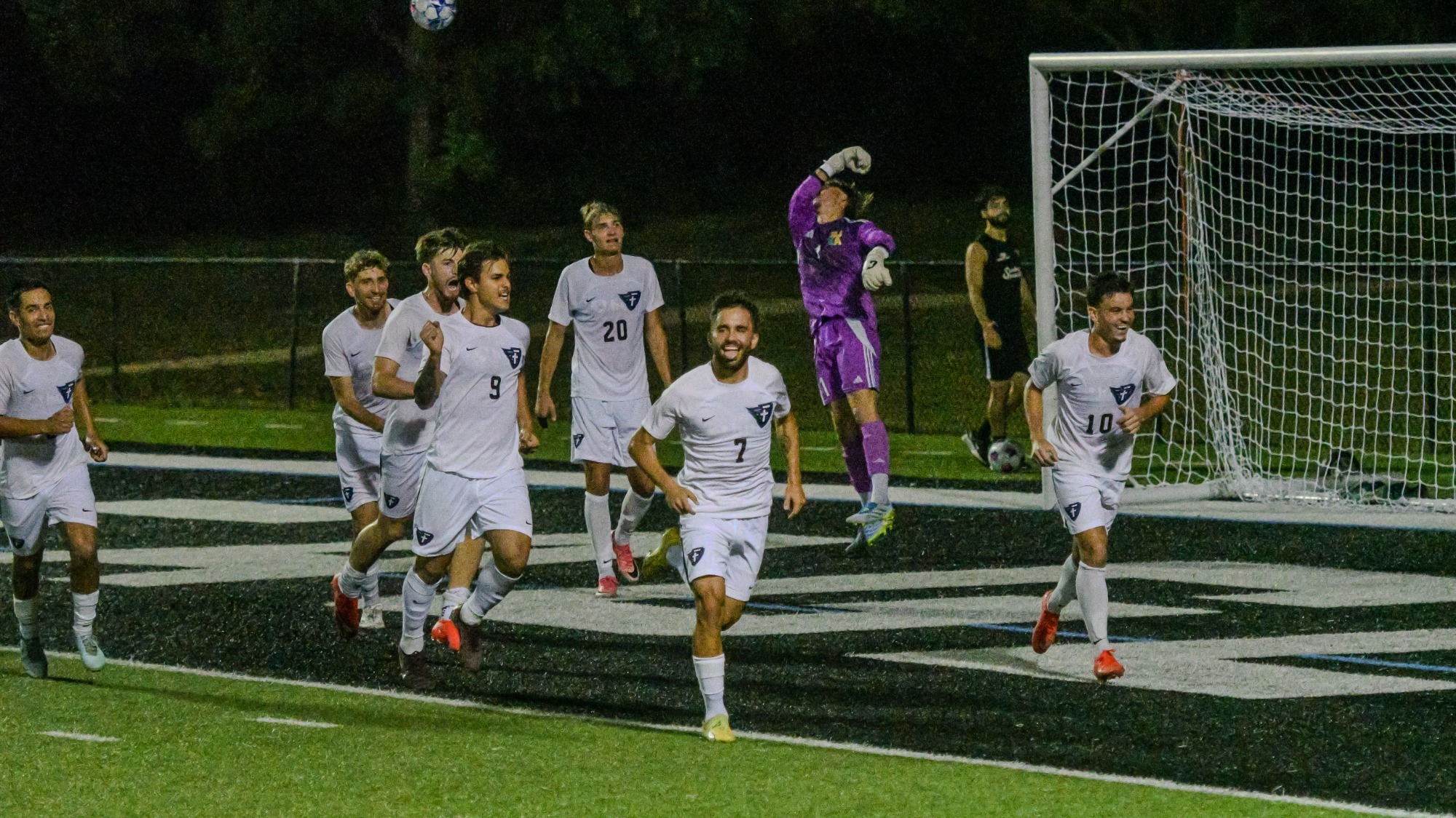 Riofrio celebrates his free kick against Xavier
