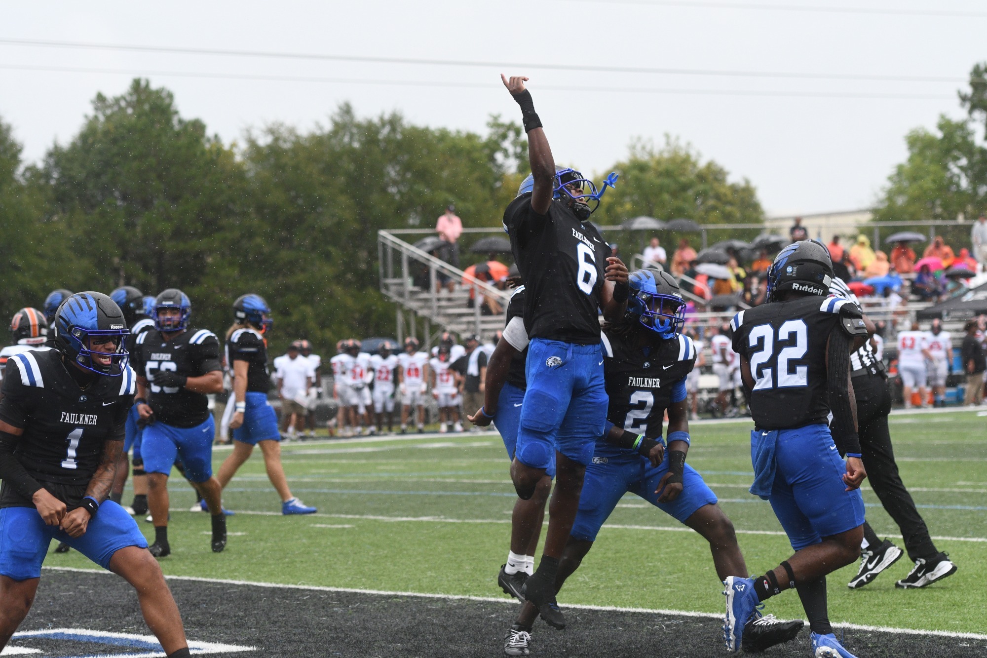 Tomon Felton TD celebration