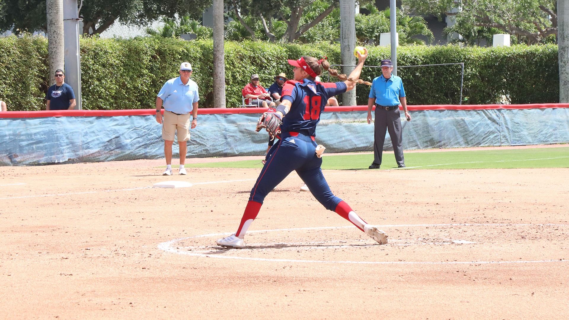 Ainsley Lambert Softball Florida Atlantic University Athletics