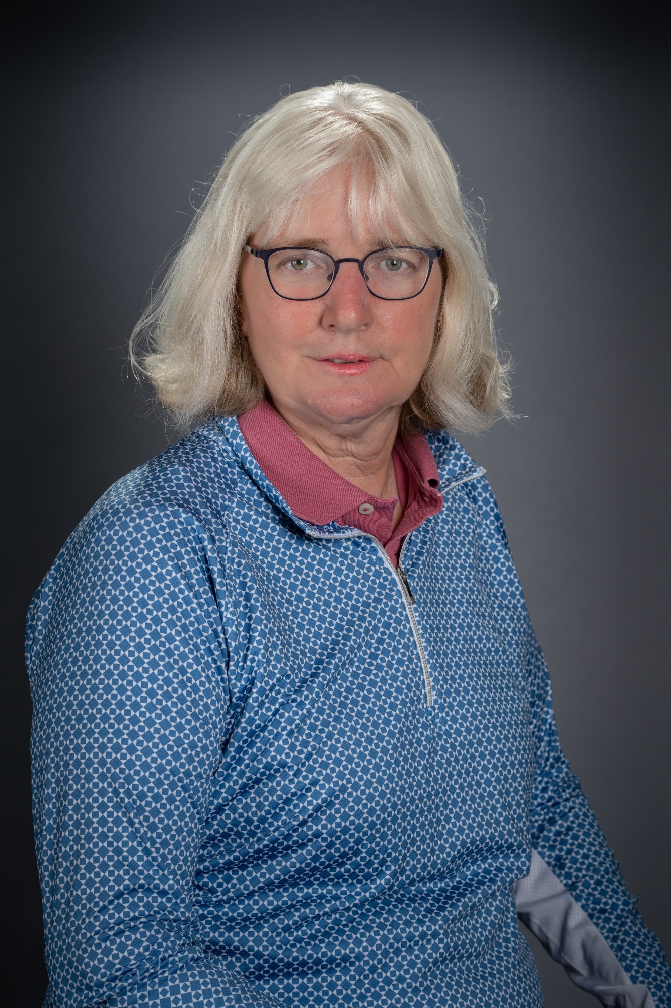 Cathy Liggett Headshot 2023-24