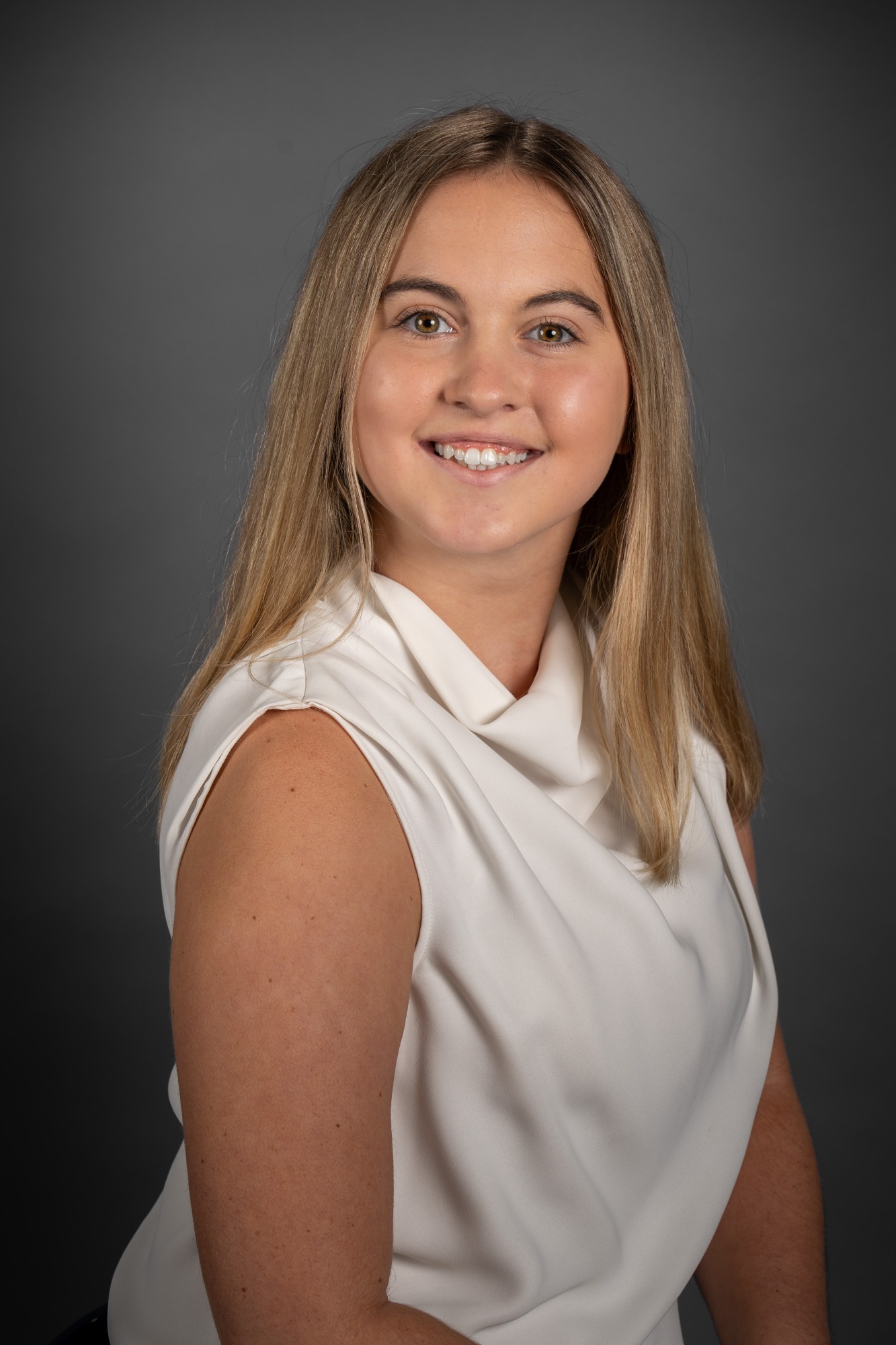 Beatrice Pocher Headshot