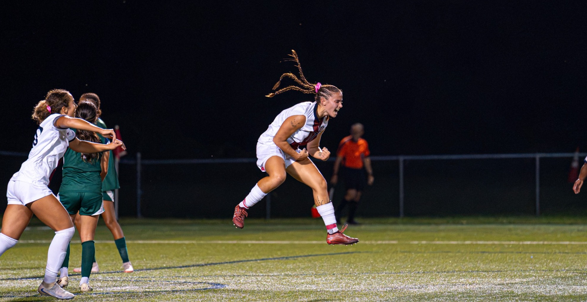 FDU Beat Chicago State 6-0