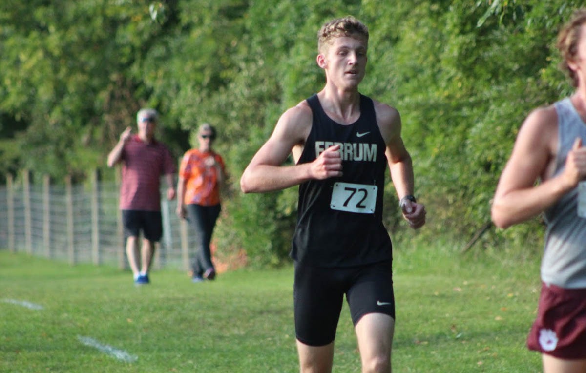 Josh Mills competing in the 2023 Cross Country season. 