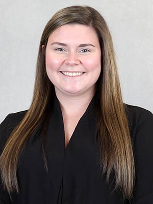 Sarah Perry Headshot