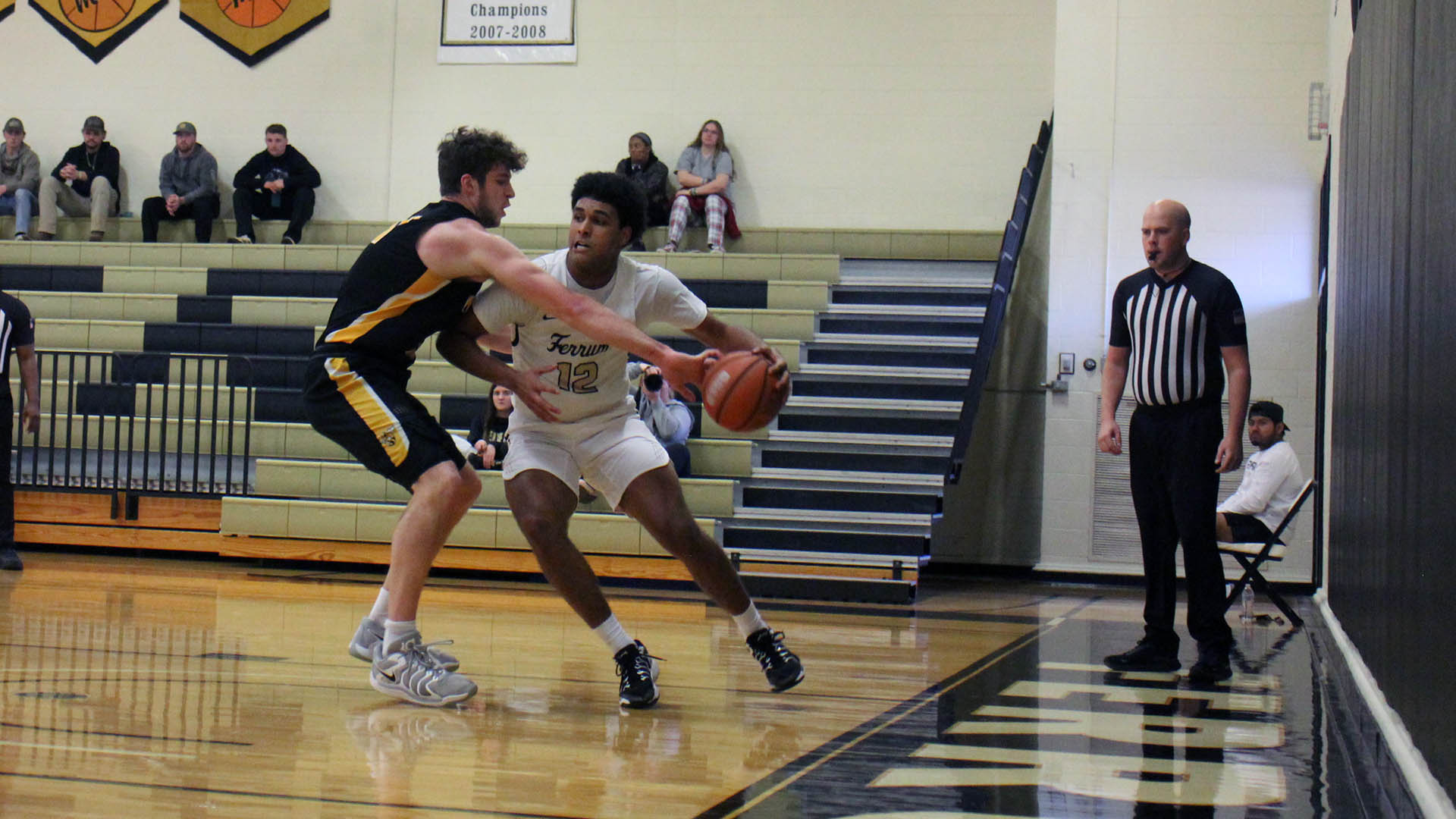 Alfredo Abel-Rivera drives the baseline in Ferrum's ODAC game against #16 Randolph-Macon at home January 18, 2025. 