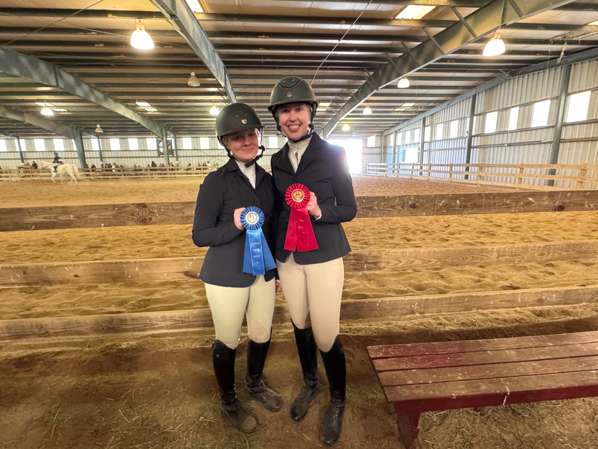 Abby McGuire and Ashley Cutcliff place at W&L Horse Show.