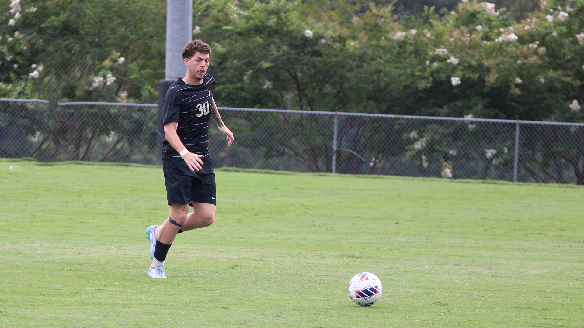 Ferrum's Max LaFramboise controls the ball during a preseason scrimmage on August 14, 2026. 