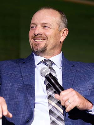 Roving Pitching Strategist Consultant