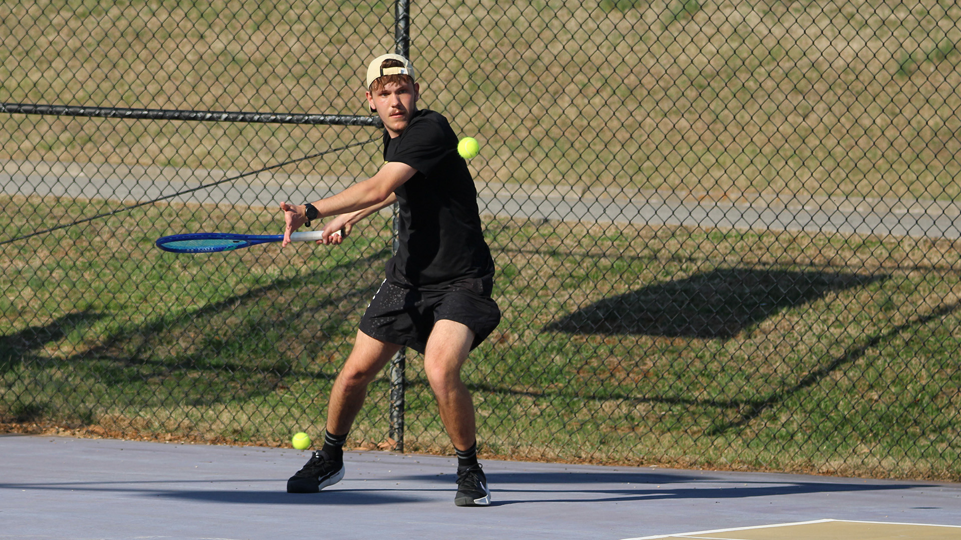 Tobi Teller in home action for the Panthers on March 5, 2026.