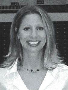 leann freeland 2003-04 headshot
