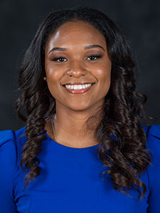 janelle silver 2019-20 headshot