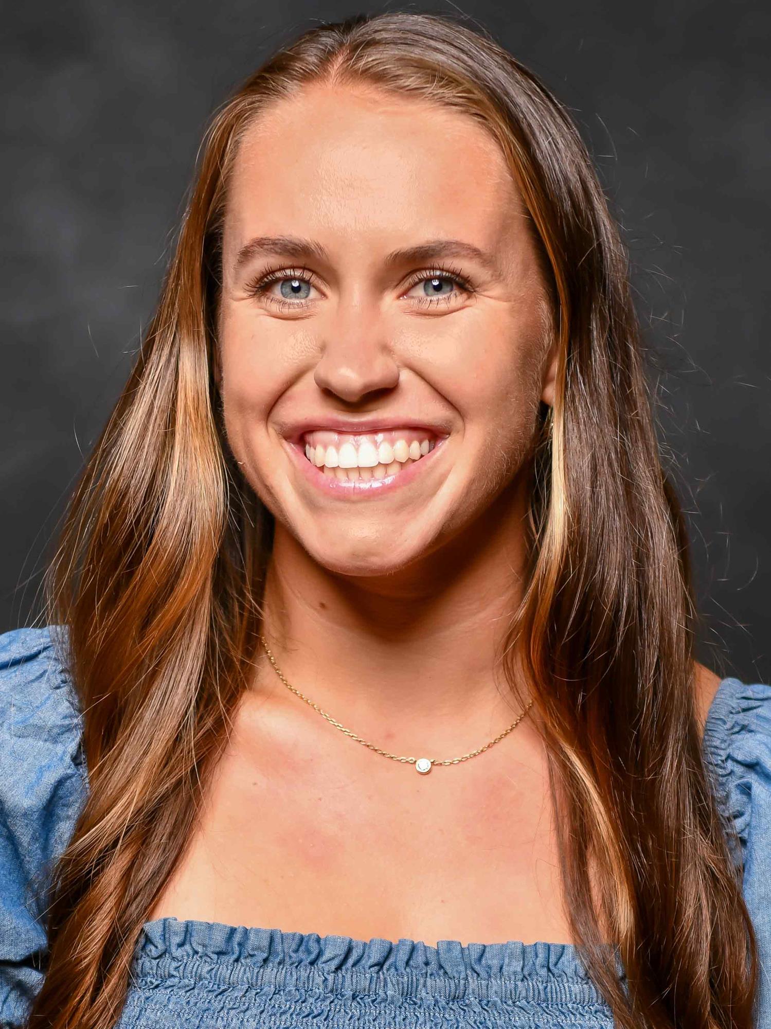 Julia McFadden
