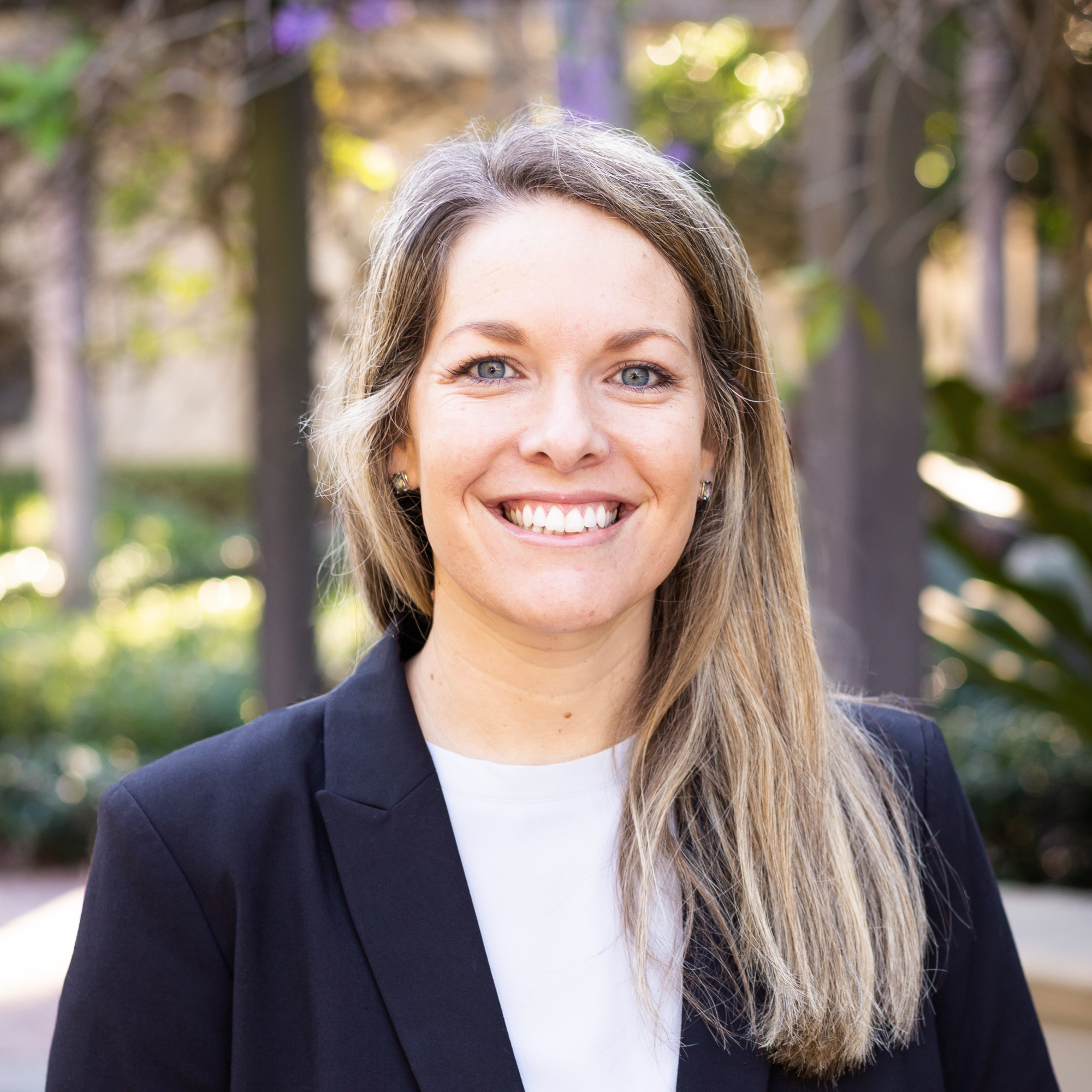 Dr. Ashley Kuhn