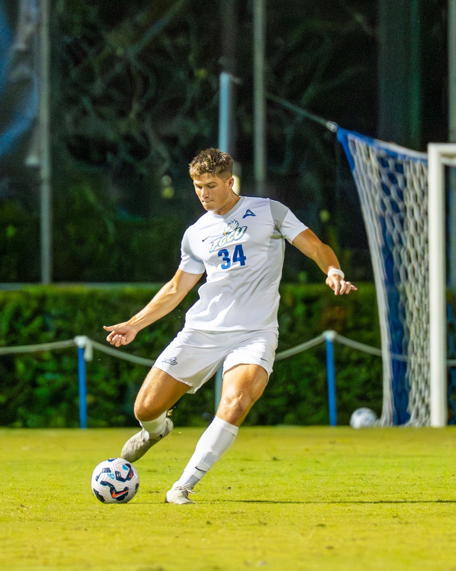 Ignatius Demark attempts a pass for FGCU