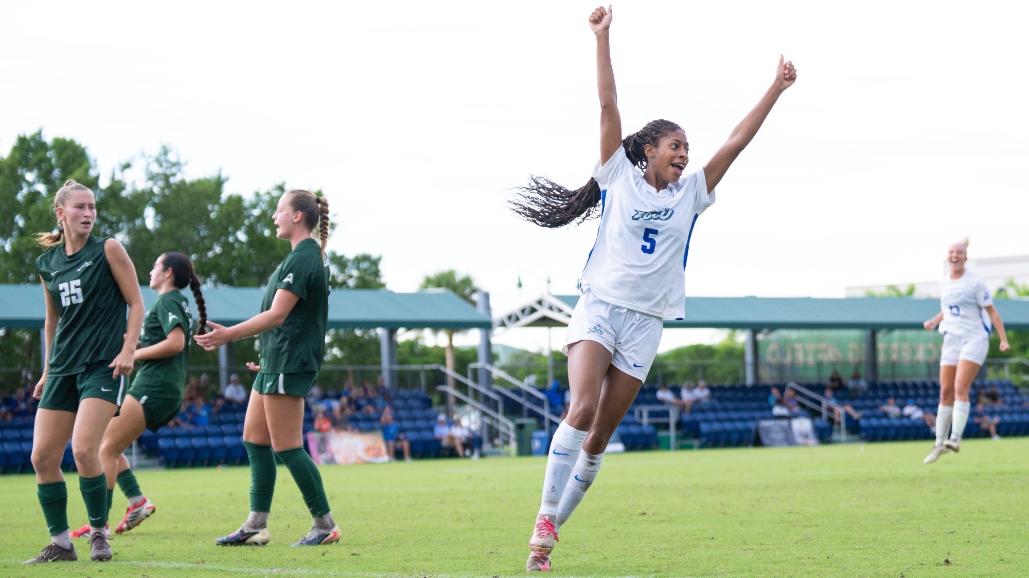 Keira Morgan celebrates her second goal of the day against Jacksonville