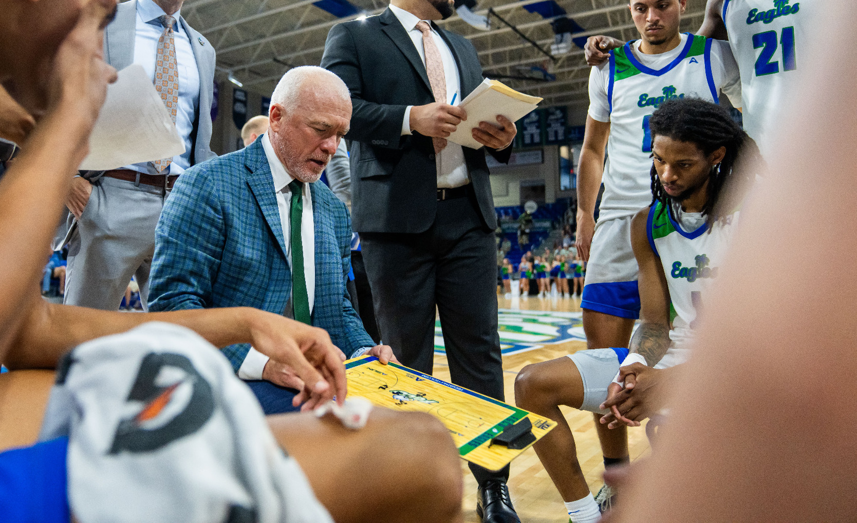 Pat Chambers coaches during a timeout