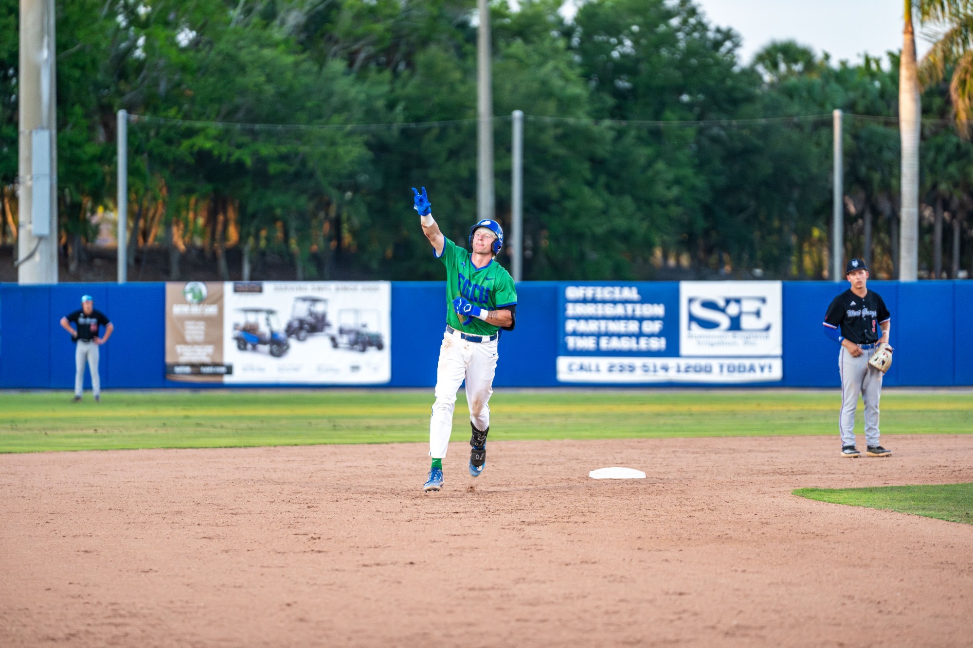 Jaret Nelson home run trot
