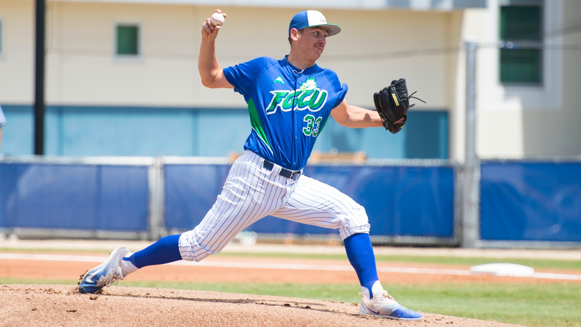 Peyton Gray pitches for the Eagles during a game in 2017
