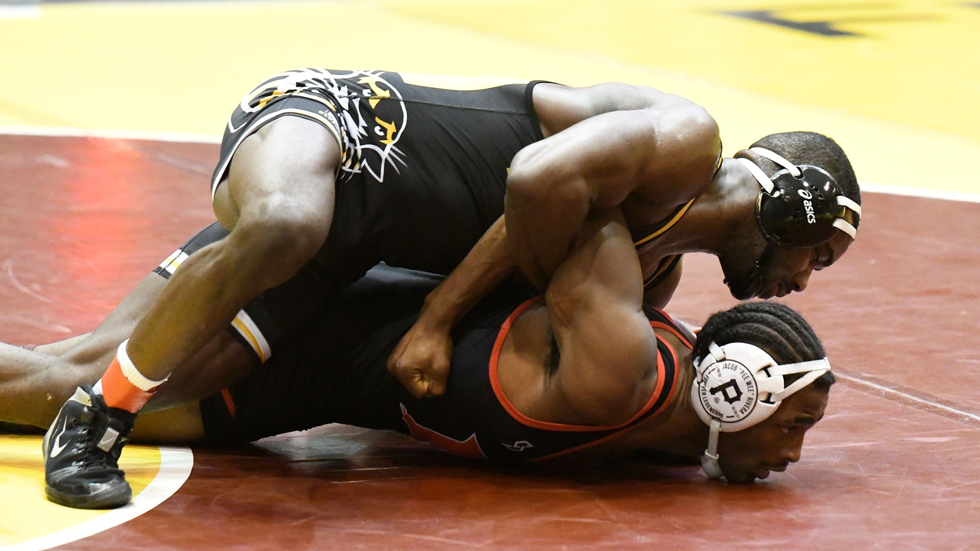 Tereus Henry Men s Wrestling FHSU Athletics