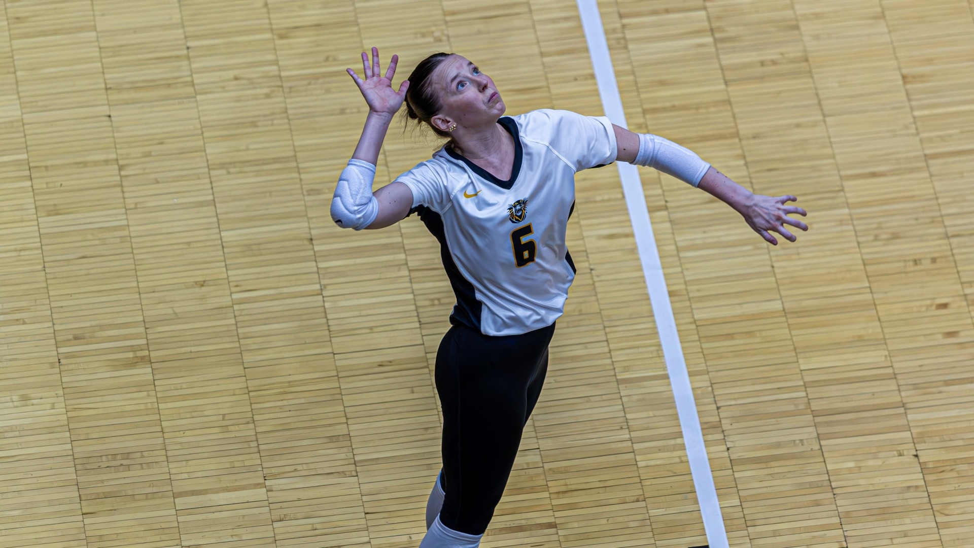 Haylee Wolf serve vs ESU 2026